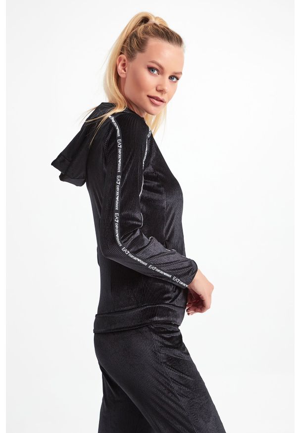 EA7 Emporio Armani - BLUZA EA7 EMPORIO ARMANI. Typ kołnierza: kaptur. Materiał: welur, tkanina, prążkowany. Wzór: paski, aplikacja