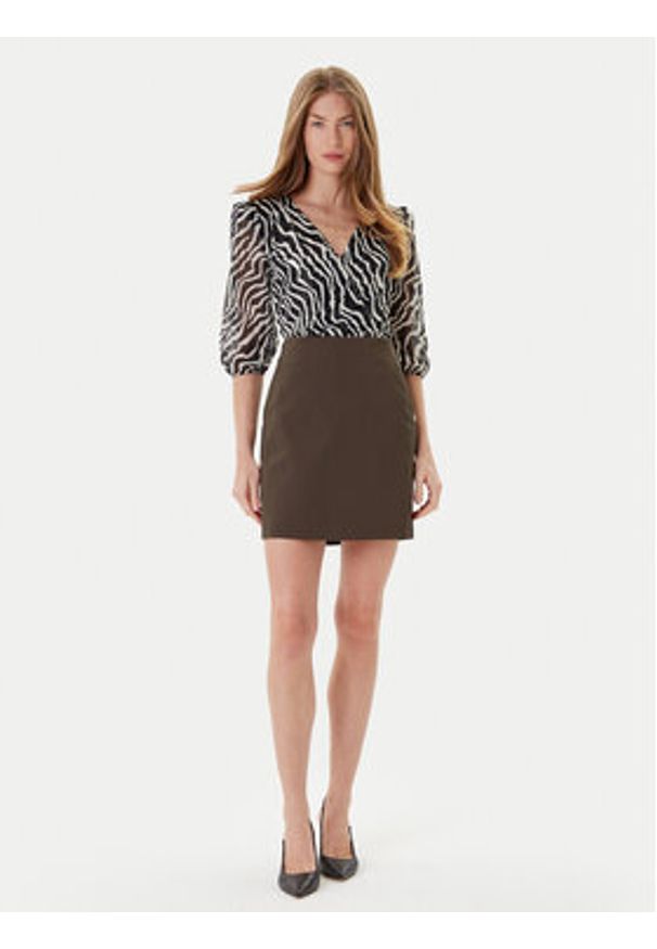 Morgan Bluzka 252-TRUDDY Czarny Regular Fit. Kolor: czarny. Materiał: syntetyk