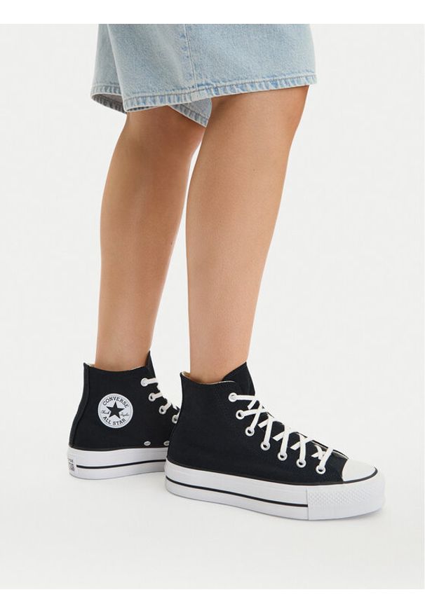 Converse Trampki Chuck Taylor All Star Lift Hi 560845C Czarny. Kolor: czarny. Materiał: materiał