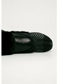 sorel - Sorel - Kapcie zamszowe Coffee Run. Nosek buta: okrągły. Kolor: czarny. Materiał: zamsz. Szerokość cholewki: normalna #3
