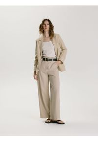 Reserved - Spodnie z modalem - beżowy. Kolor: beżowy. Materiał: tkanina #1