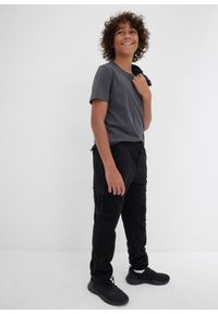 bonprix - Polarowe spodnie bojówki, regular fit. Kolor: czarny. Materiał: polar #2