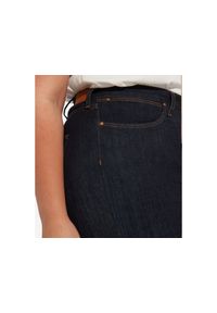 Wrangler - SPODNIE DAMSKIE WRANGLER STRAIGHT PLUS RINSEWASH W24TWX023 112127973. Kolekcja: plus size #3