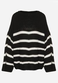 Born2be - Czarny Dzianinowy Sweter z Długimi Szerokimi Rękawami w Pasy Samsoni. Kolor: czarny. Materiał: dzianina. Długość: długie #6