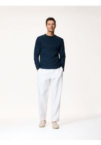 Reserved - Longsleeve z merceryzowanej bawełny - granatowy. Kolor: niebieski. Materiał: bawełna. Długość rękawa: długi rękaw #1