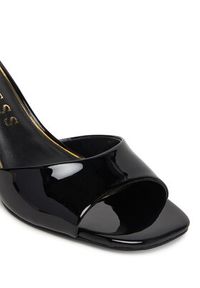 Guess Klapki FLPCAI PAF03 Czarny. Kolor: czarny. Materiał: skóra #4