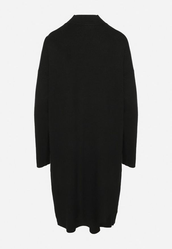 Born2be - Czarna Sweterkowa Sukienka Półgolf z Bawełną i Wełną Pilara. Kolor: czarny. Materiał: wełna, bawełna. Typ sukienki: ołówkowe. Styl: klasyczny, elegancki