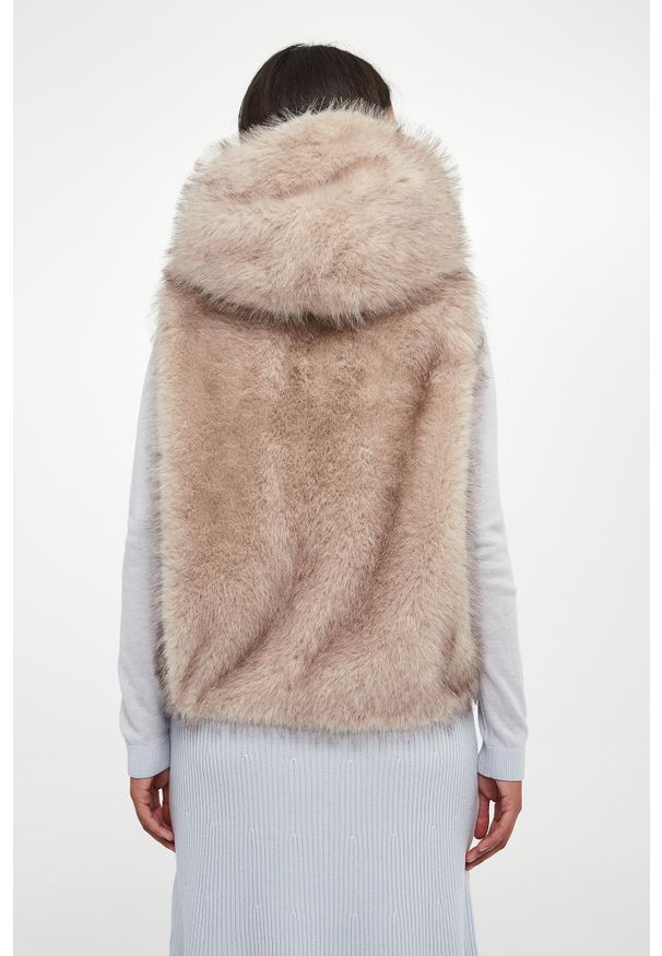 Valentini - Kamizelka damska futrzana VALENTINI. Materiał: futro