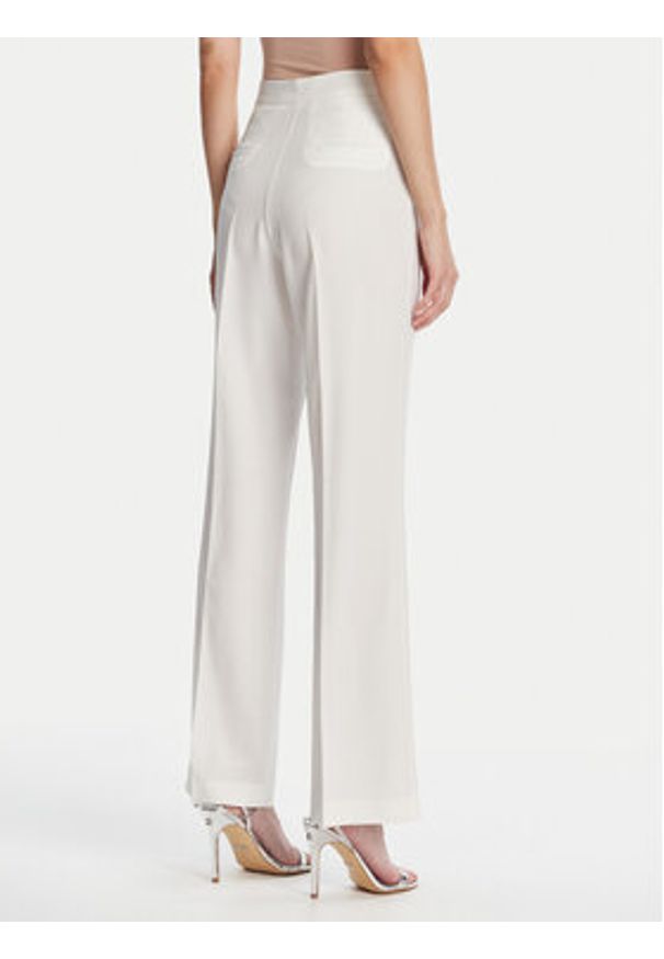 Artigli Spodnie materiałowe ACPA000803 058 Biały Regular Fit. Kolor: biały. Materiał: syntetyk