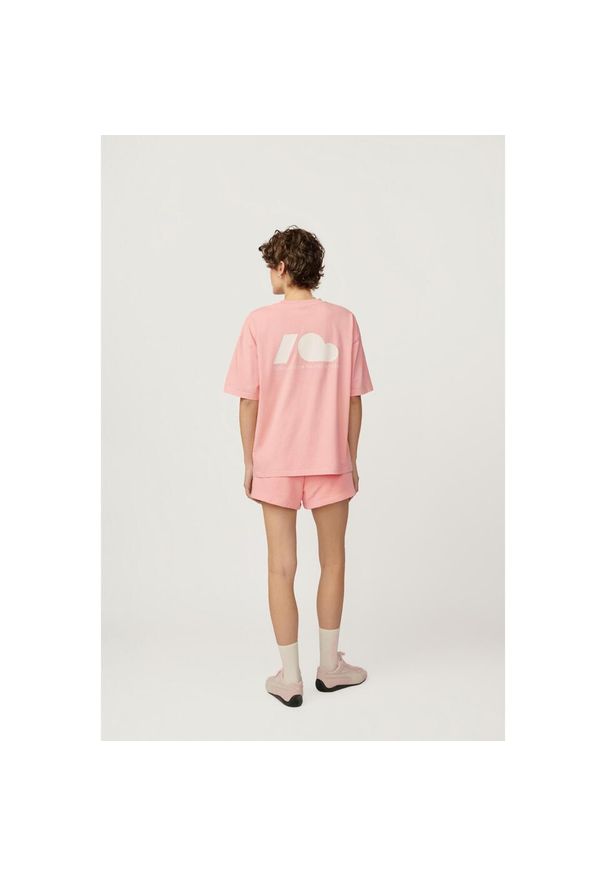 T-shirt Kubota różowy damski. Kolor: różowy. Materiał: materiał