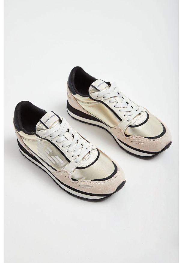Emporio Armani - SNEAKERSY EMPORIO ARMANI. Zapięcie: sznurówki. Materiał: materiał. Szerokość cholewki: normalna. Wzór: aplikacja