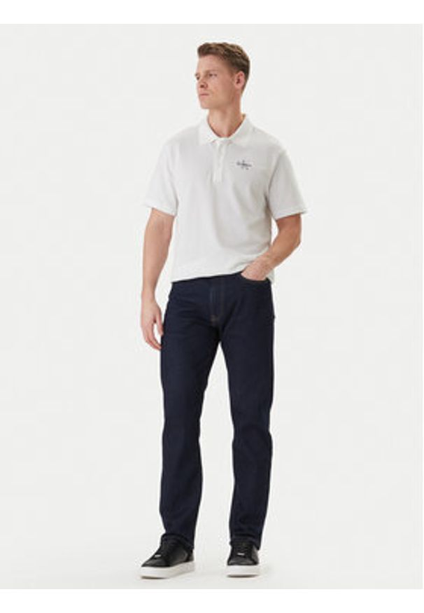 Calvin Klein Jeans Polo Easy Monologo LV04RF209G Biały Regular Fit. Typ kołnierza: polo. Kolor: biały. Materiał: bawełna