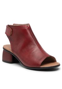 Sandały Remonte R8770-35 Rot. Kolor: czerwony. Materiał: skóra