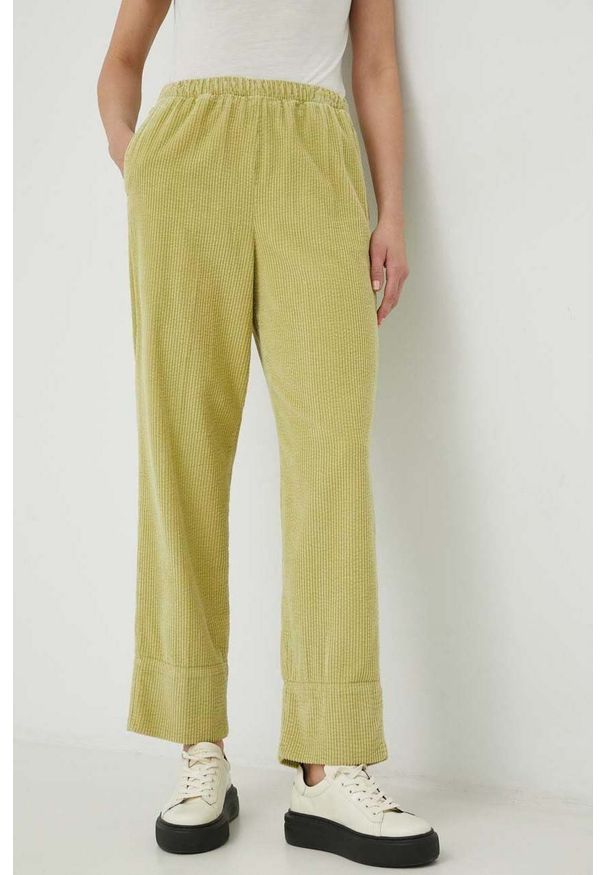 AMERICAN VINTAGE - American Vintage spodnie sztruksowe damskie kolor zielony proste high waist. Okazja: na co dzień. Stan: podwyższony. Kolor: zielony. Materiał: sztruks. Styl: vintage
