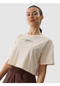 4f - 4F T-shirt crop top z nadrukiem damski - kremowy L. Okazja: na co dzień. Kolor: beżowy. Materiał: dzianina, bawełna, jersey. Długość rękawa: krótki rękaw. Wzór: nadruk. Sezon: lato. Styl: sportowy, casual