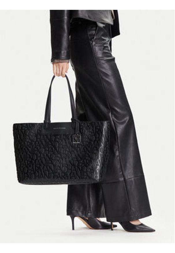 Armani Exchange Torebka XW001482 AF15774 UC001 Czarny. Kolor: czarny. Materiał: skórzane