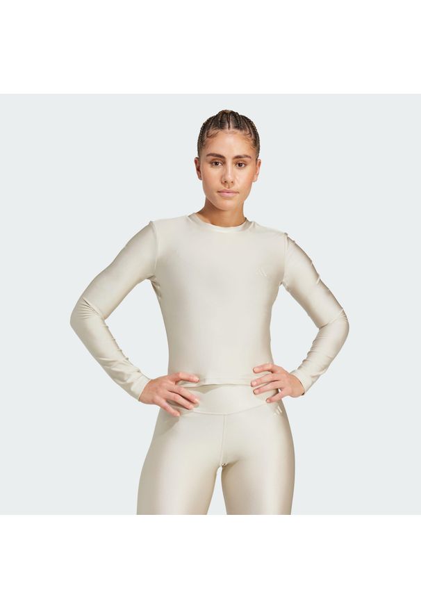 Adidas - Koszulka Workout Essentials Long-Sleeve Shine. Kolor: beżowy. Długość rękawa: długi rękaw. Długość: długie. Sport: fitness