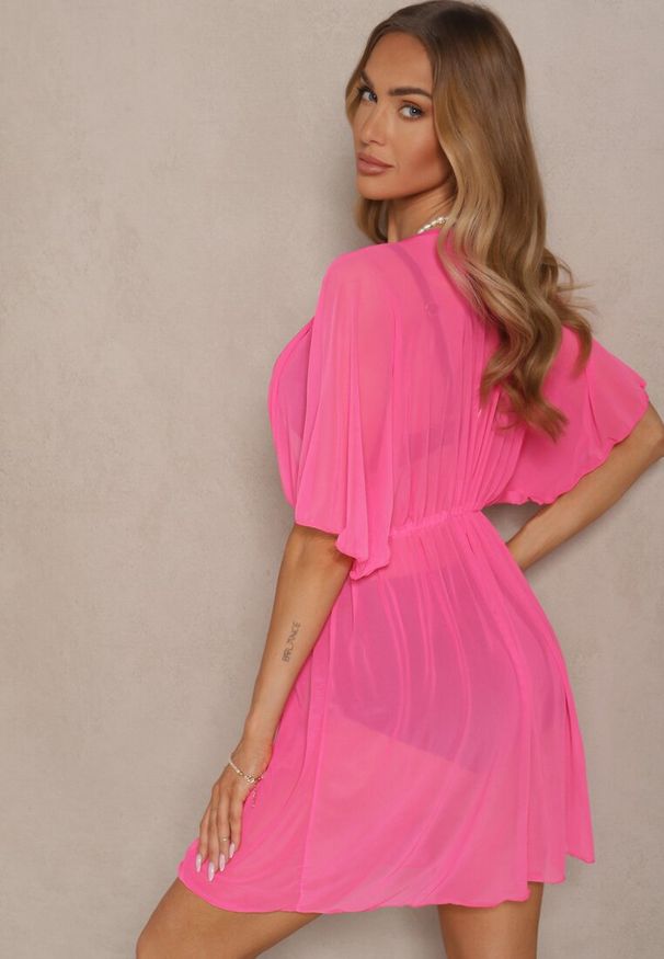 Renee - Fuksjowa Siateczkowa Narzutka Plażowa z Wiązaniem Sadeoliae. Okazja: na plażę. Kolor: różowy. Sezon: lato