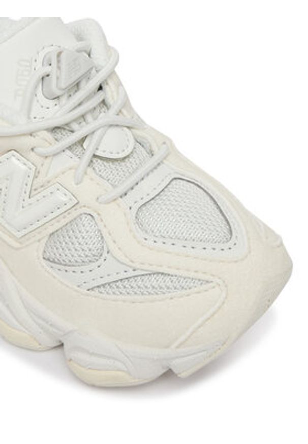 New Balance Sneakersy IV9060LL Biały. Kolor: biały. Materiał: materiał