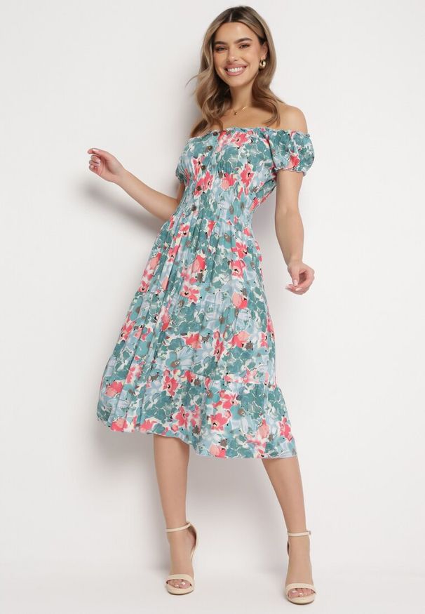 Born2be - Zielono-Niebieska Wiskozowa Sukienka Midi z Falbanką i Kwiatowym Wzorem Exordia. Kolor: zielony. Materiał: wiskoza. Wzór: kwiaty. Długość: midi