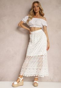 Renee - Biała Spódnica o Ażurowym Wykończeniu z Gumką w Talii Maloedie. Okazja: na co dzień. Kolor: biały. Wzór: ażurowy. Styl: elegancki, casual #5