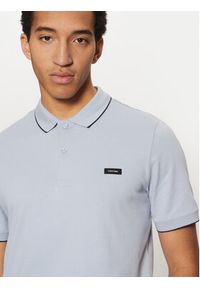 Calvin Klein Polo K10K112751 Niebieski Regular Fit. Typ kołnierza: polo. Kolor: niebieski. Materiał: bawełna