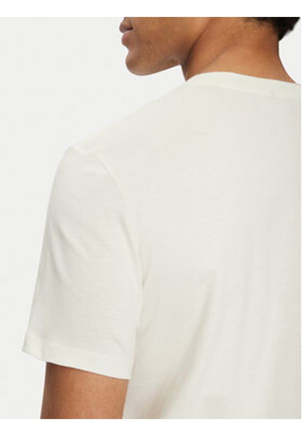 Liu Jo T-Shirt QA5145 J4819 Biały Regular Fit. Kolor: biały. Materiał: bawełna