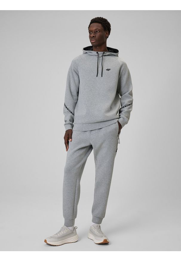 4f - 4F Spodnie dresowe joggery męskie - szare XXL. Kolor: szary. Materiał: dresówka. Sport: fitness