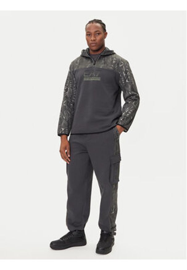 EA7 Emporio Armani Spodnie dresowe 7M001132 AF16549 U8117 Szary Regular Fit. Kolor: szary. Materiał: bawełna