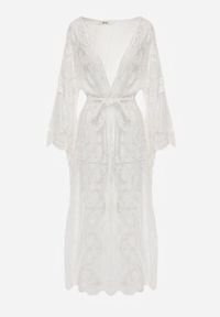 Renee - Biały Ażurowy Kardigan Narzutka z Materiałowym Paskiem Chrisselle. Okazja: na co dzień. Typ kołnierza: dekolt w łódkę. Kolor: biały. Materiał: materiał. Długość rękawa: długi rękaw. Długość: długie. Wzór: ażurowy. Styl: casual, elegancki #5