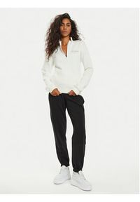 Guess Bluza V4BQ18 KCHX0 Biały Regular Fit. Kolor: biały. Materiał: syntetyk, bawełna #5