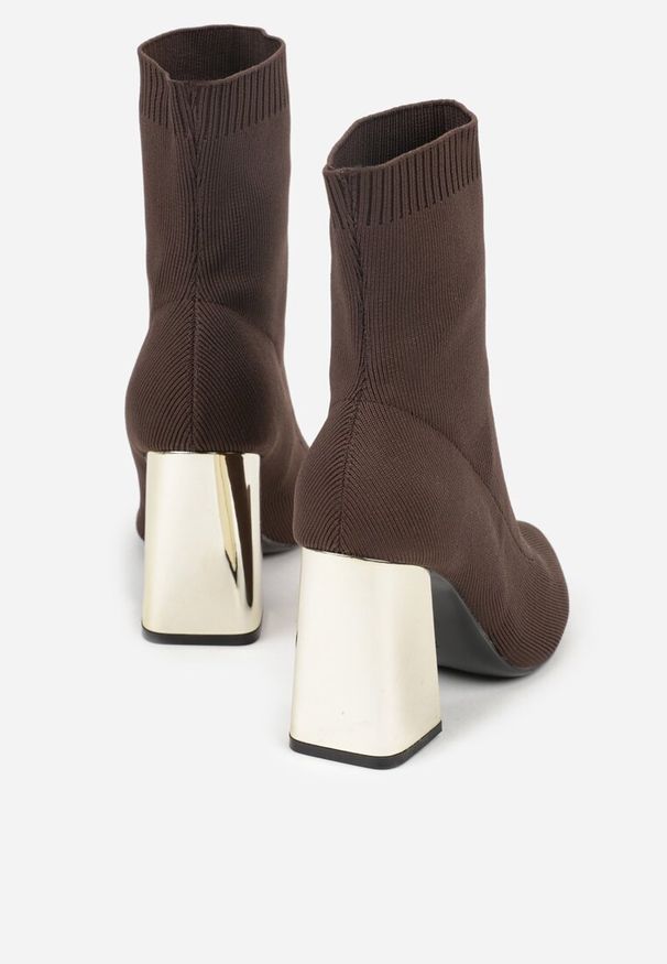 Renee - Brązowe Skarpetkowe Botki VICES na Słupku w Eleganckim Stylu Rarana. Zapięcie: bez zapięcia. Kolor: brązowy. Materiał: skóra. Obcas: na słupku. Styl: elegancki. Wysokość obcasa: średni
