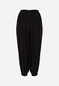 Renee - Czarne Spodnie High Waist o Kroju Balloon Mezesha. Okazja: na co dzień. Stan: podwyższony. Kolor: czarny. Długość: krótkie. Styl: boho, casual #3