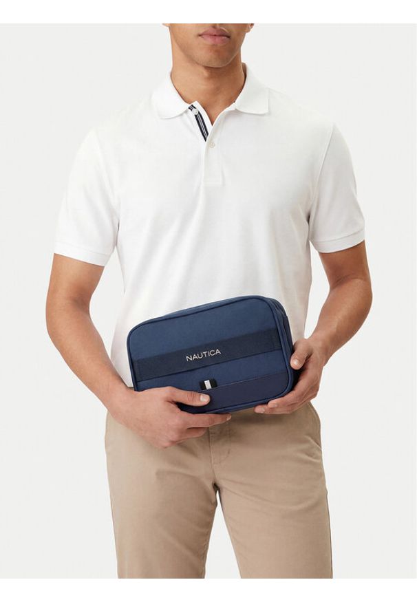 Nautica Kosmetyczka WBEO-NTC-M1-001-SS26 Granatowy. Kolor: niebieski. Materiał: materiał