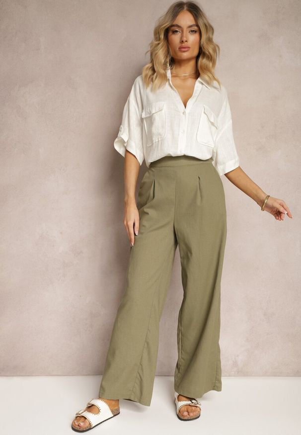 Renee - Ciemnozielone Spodnie z Bawełny i Lnem High Waist Kolalia. Okazja: na spotkanie biznesowe, do pracy, na spacer, na co dzień. Stan: podwyższony. Kolor: zielony. Materiał: bawełna, len. Styl: biznesowy, klasyczny, casual