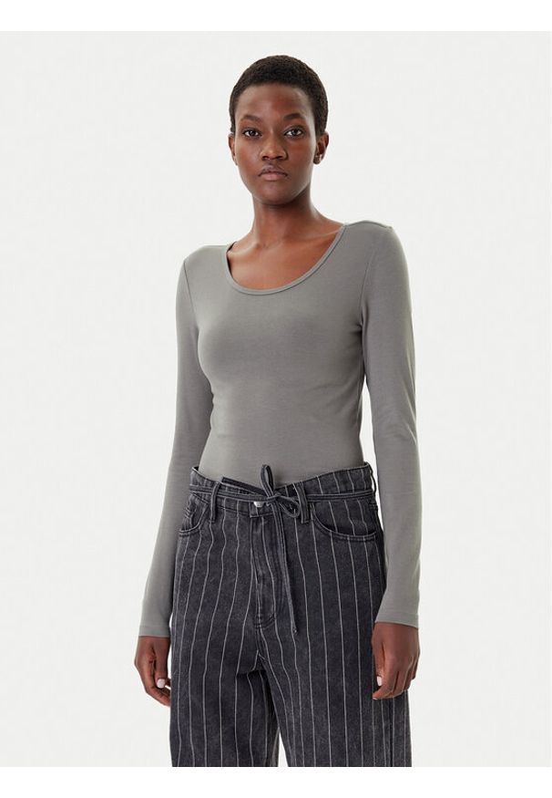 only - ONLY Bluzka Live Love 15204712 Szary Stretch Fit. Kolor: szary. Materiał: bawełna