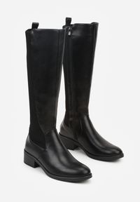 Renee - Czarne Casualowe Kozaki Typu Muszkieterki na Płaskiej Podeszwie Belissae. Okazja: na co dzień. Kolor: czarny. Materiał: jeans. Obcas: na płaskiej podeszwie. Styl: casual #3