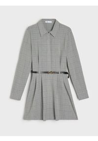 Sinsay - Elegancka sukienka koszulowa z paskiem - wielobarwny. Typ sukienki: koszulowe. Styl: elegancki #1