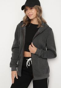 Born2be - Ciemnoszara Rozpinana Bluza z Bawełną i Kapturem Typu Oversize Diosa. Okazja: na co dzień. Kolor: szary. Materiał: bawełna. Sezon: jesień, wiosna. Styl: casual, klasyczny #3