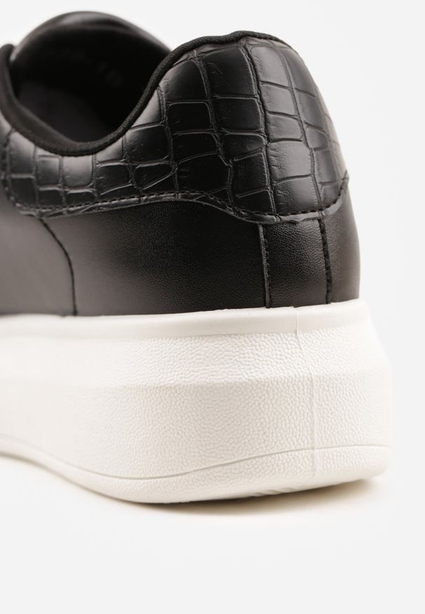 Born2be - Czarno-Białe Sneakersy na Grubej Podeszwie Hypnotic. Okazja: na co dzień, na spacer. Zapięcie: sznurówki. Kolor: czarny. Materiał: jeans, dresówka. Sezon: lato. Sport: turystyka piesza