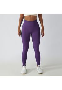 Intica - Legginsy treningowe modelujące sylwetkę z wysokim stanem Gulli. Stan: podwyższony. Kolor: fioletowy. Materiał: tkanina. Sport: fitness