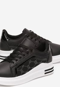 Renee - Czarno-Białe Sneakersy na Platformie z Brokatowymi Wstawkami Elsalor. Kolor: czarny. Obcas: na platformie #4