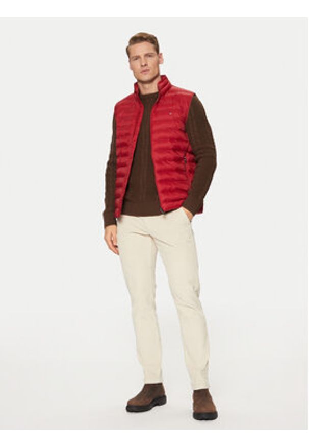 TOMMY HILFIGER - Tommy Hilfiger Kamizelka MW0MW37677 Czerwony Regular Fit. Kolor: czerwony. Materiał: syntetyk. Długość rękawa: bez rękawów