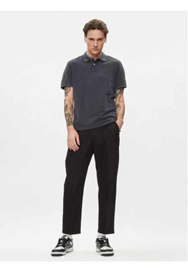 Pepe Jeans Polo New Oliver Gd PM542099 Granatowy Regular Fit. Typ kołnierza: polo. Kolor: niebieski. Materiał: bawełna