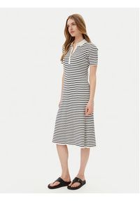 GANT - Gant Sukienka dzianinowa 4502085 Biały Slim Fit. Kolor: biały. Materiał: dzianina, bawełna
