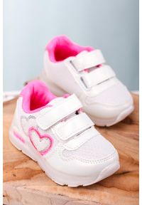 Casu - Białe buty sportowe na rzepy casu x506a. Zapięcie: rzepy. Kolor: biały