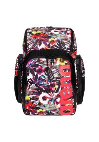 Plecak Sportowy Arena Spiky Iii Backpack 35 Allover. Kolor: czerwony, czarny, wielokolorowy. Styl: sportowy