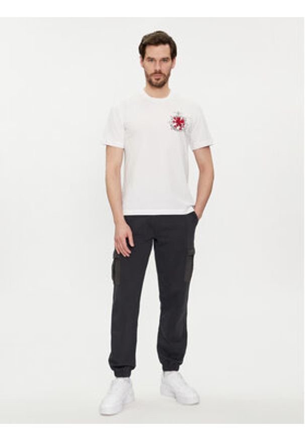 Aeronautica Militare T-Shirt 241TS2201J629 Biały Regular Fit. Kolor: biały. Materiał: bawełna