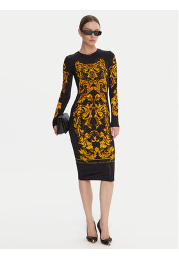 Versace Jeans Couture Sukienka codzienna 79HAO9P0 JS524 Czarny Slim Fit. Okazja: na co dzień. Kolor: czarny. Materiał: wiskoza. Typ sukienki: proste. Styl: casual