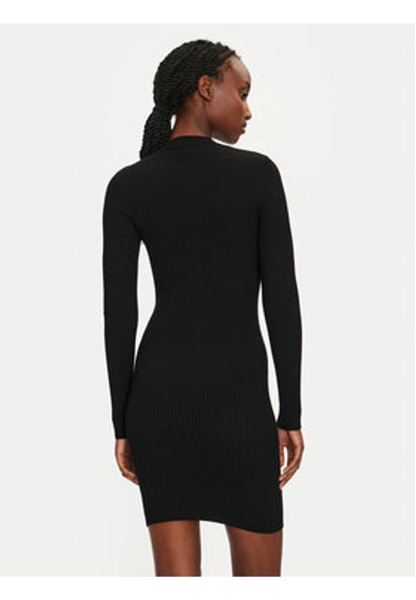 Replay Sukienka dzianinowa DK3319.000.G23370 Czarny Slim Fit. Kolor: czarny. Materiał: wiskoza